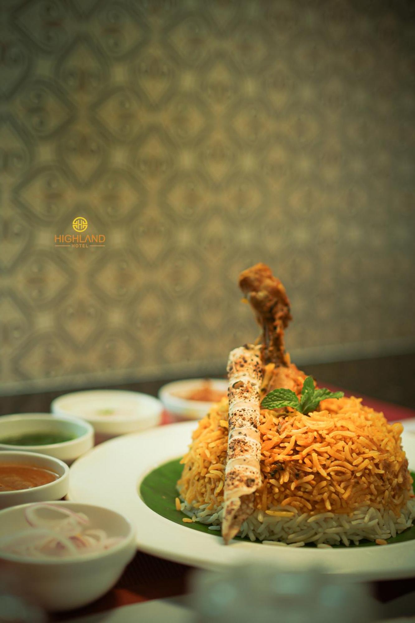 Highland Hotel Bangalore Dış mekan fotoğraf